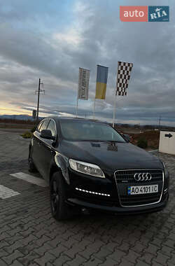 Позашляховик / Кросовер Audi Q7 2007 в Хусті