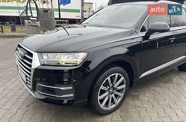 Позашляховик / Кросовер Audi Q7 2016 в Калуші