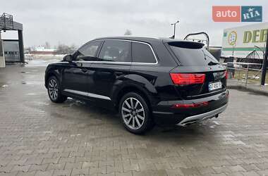 Позашляховик / Кросовер Audi Q7 2016 в Калуші