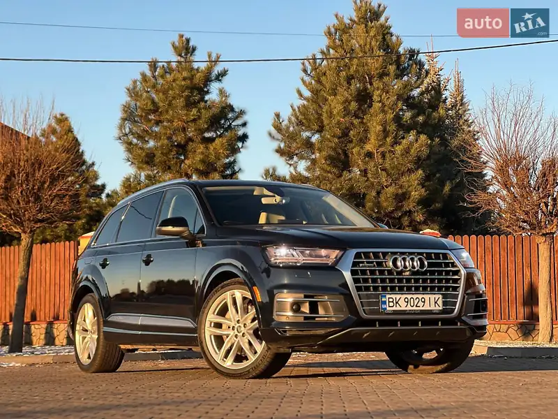 Audi Q7