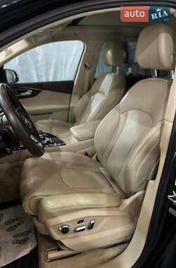 Внедорожник / Кроссовер Audi Q7 2018 в 