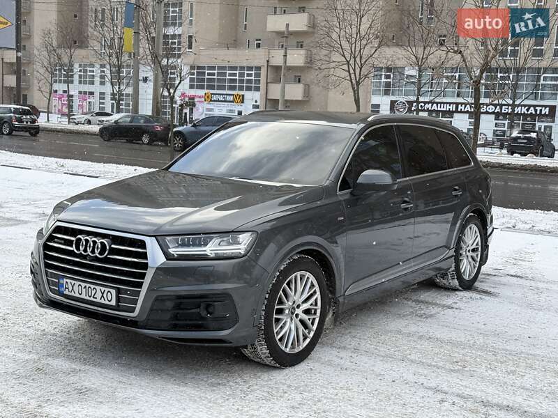 Audi Q7 2015