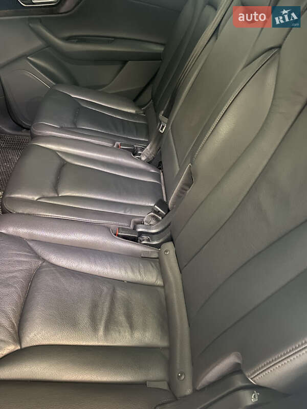 Внедорожник / Кроссовер Audi Q7 2016 в Киеве фото 5 Внедорожник / Кроссовер Audi Q7 2016 в Киеве