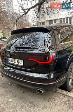 Позашляховик / Кросовер Audi Q7 2013 в Києві