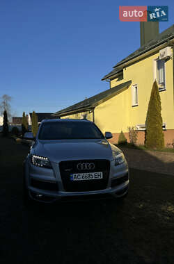 Позашляховик / Кросовер Audi Q7 2012 в Любомлі