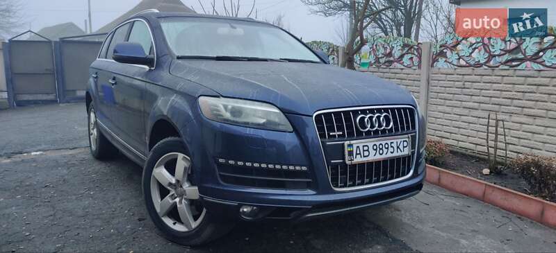 Внедорожник / Кроссовер Audi Q7 2014 в 