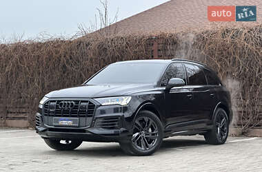 Позашляховик / Кросовер Audi Q7 2020 в Дніпрі