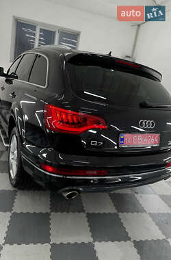 Позашляховик / Кросовер Audi Q7 2012 в Трускавці