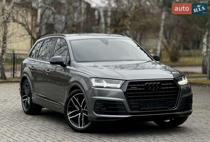 Внедорожник / Кроссовер Audi Q7 2017 в Виноградове