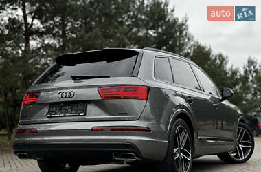 Внедорожник / Кроссовер Audi Q7 2017 в Виноградове