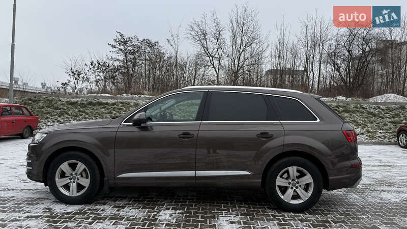 Позашляховик / Кросовер Audi Q7 2016 в Тернополі