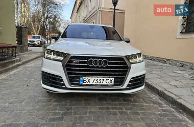 Внедорожник / Кроссовер Audi Q7 2015 в Каменец-Подольском