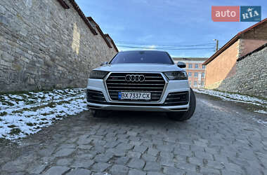 Внедорожник / Кроссовер Audi Q7 2015 в Каменец-Подольском