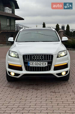 Позашляховик / Кросовер Audi Q7 2010 в Чернівцях