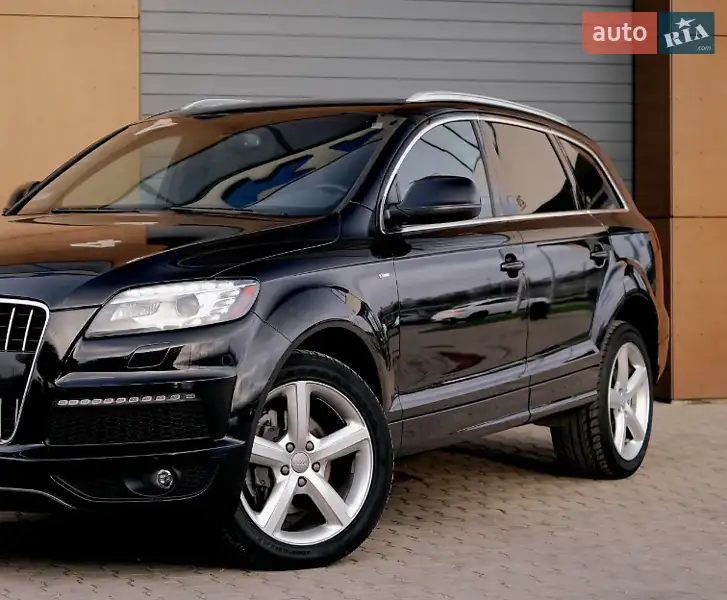 Внедорожник / Кроссовер Audi Q7 2014 в 