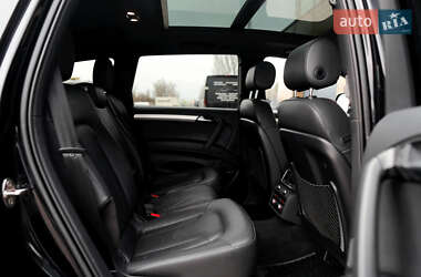 Внедорожник / Кроссовер Audi Q7 2014 в 