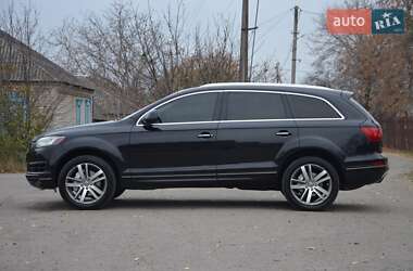 Позашляховик / Кросовер Audi Q7 2010 в Павлограді