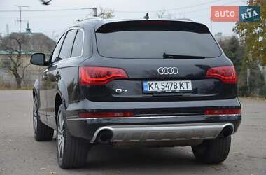 Позашляховик / Кросовер Audi Q7 2010 в Павлограді