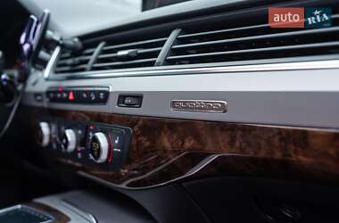 Внедорожник / Кроссовер Audi Q7 2018 в 