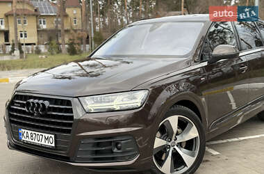 Позашляховик / Кросовер Audi Q7 2016 в Києві