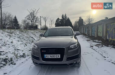 Позашляховик / Кросовер Audi Q7 2011 в Нижній Апші