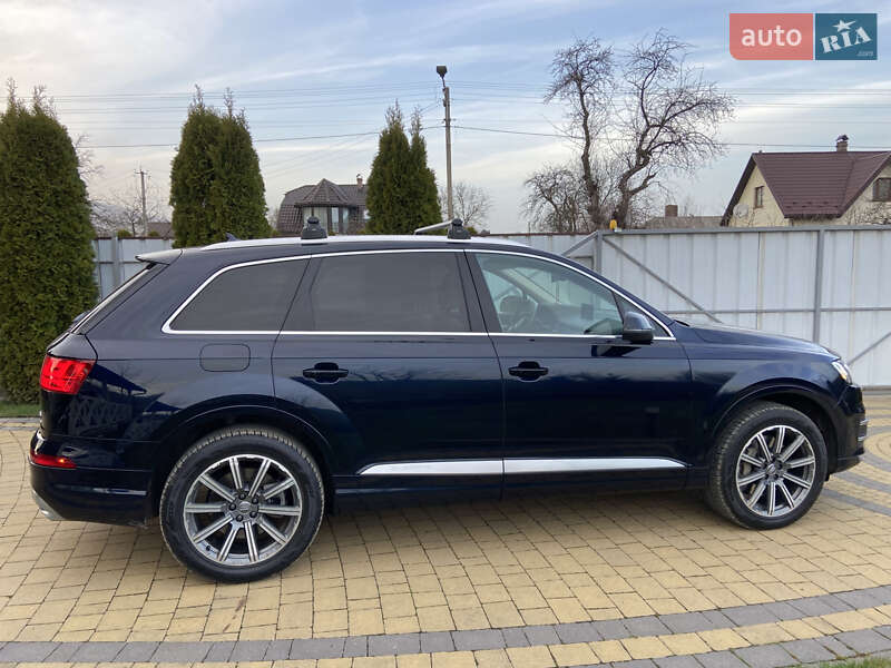Внедорожник / Кроссовер Audi Q7 2017 в Ивано-Франковске