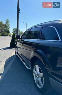 Внедорожник / Кроссовер Audi Q7 2012 в 
