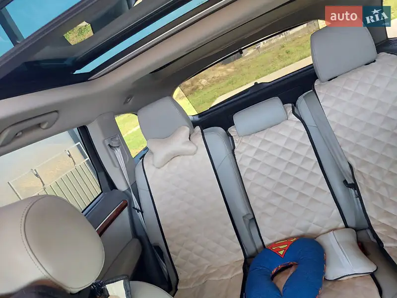 Внедорожник / Кроссовер Audi Q7 2014 в 