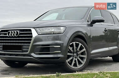 Позашляховик / Кросовер Audi Q7 2016 в Дніпрі