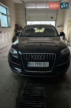 Внедорожник / Кроссовер Audi Q7 2013 в 