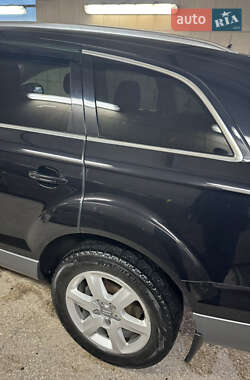 Внедорожник / Кроссовер Audi Q7 2013 в 