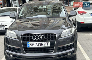 Позашляховик / Кросовер Audi Q7 2006 в Одесі