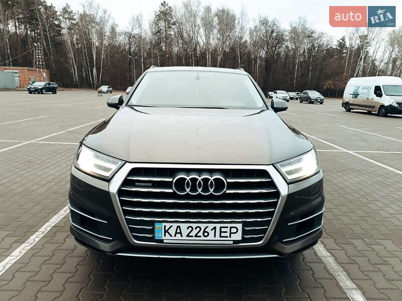 Позашляховик / Кросовер Audi Q7 2017 в Чернігові фото 6 Позашляховик / Кросовер Audi Q7 2017 в Чернігові