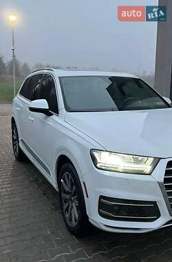 Позашляховик / Кросовер Audi Q7 2018 в Києві