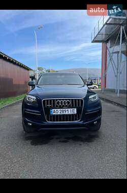 Позашляховик / Кросовер Audi Q7 2013 в Виноградові