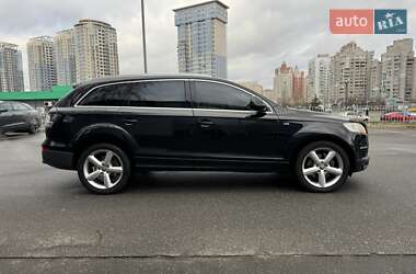 Позашляховик / Кросовер Audi Q7 2008 в Києві