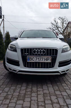 Внедорожник / Кроссовер Audi Q7 2012 в Червонограде