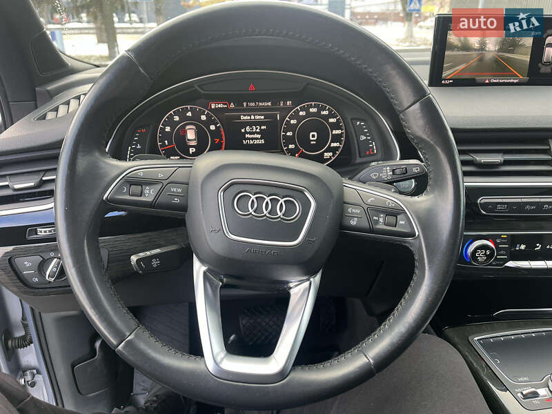 Внедорожник / Кроссовер Audi Q7 2018 в Ровно