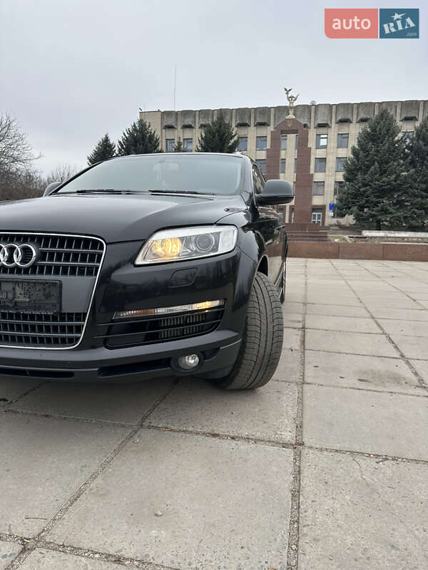Внедорожник / Кроссовер Audi Q7 2009 в Кропивницком