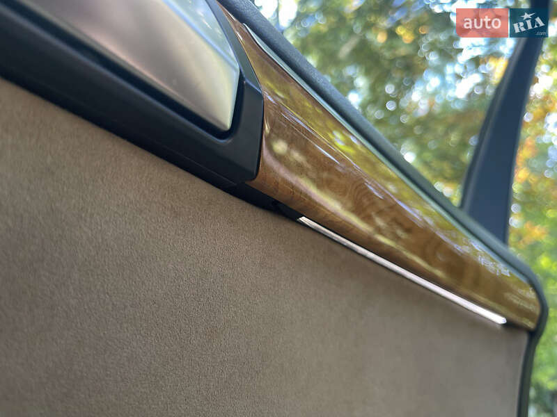 Позашляховик / Кросовер Audi Q7 2010 в Дніпрі фото 16 Позашляховик / Кросовер Audi Q7 2010 в Дніпрі