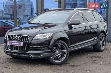 Позашляховик / Кросовер Audi Q7 2013 в Києві