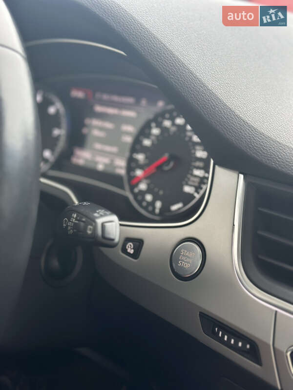 Позашляховик / Кросовер Audi Q7 2017 в Києві