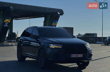 Позашляховик / Кросовер Audi Q7 2016 в Львові