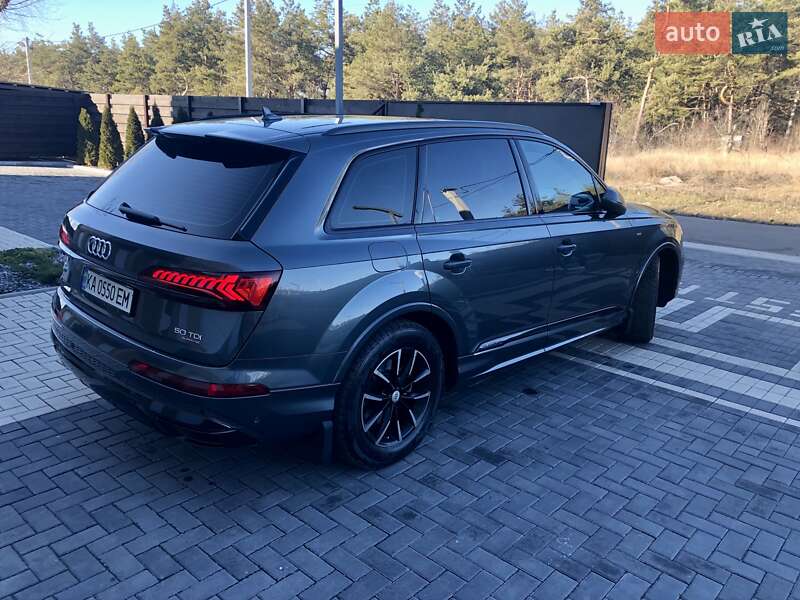 Позашляховик / Кросовер Audi Q7 2021 в Кропивницькому