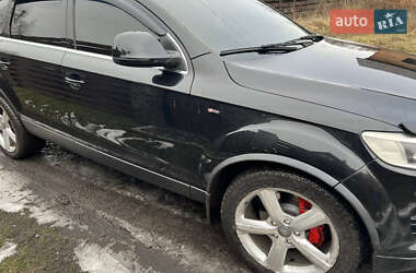 Позашляховик / Кросовер Audi Q7 2007 в 