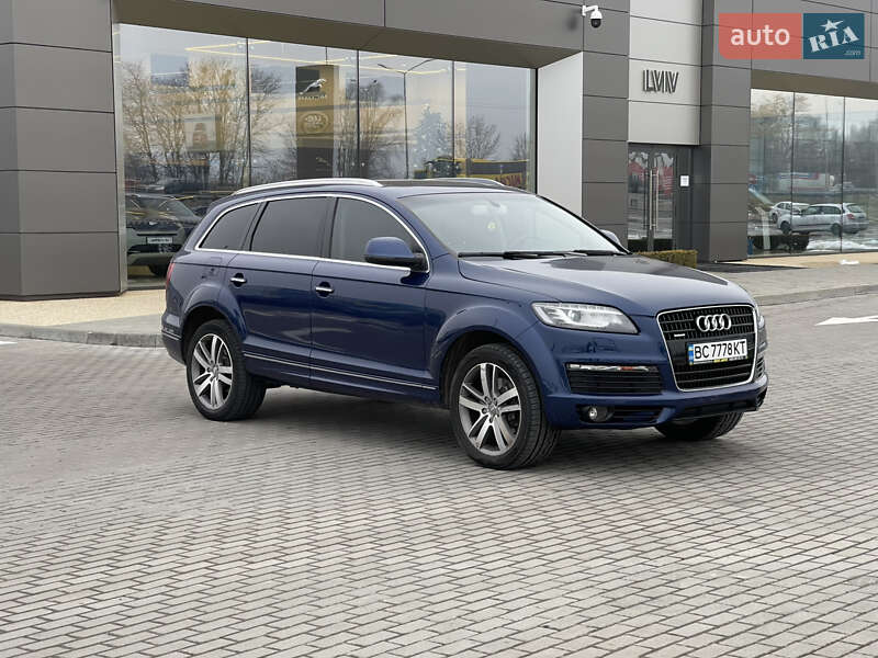 Внедорожник / Кроссовер Audi Q7 2015 в Львове