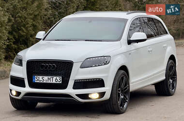 Позашляховик / Кросовер Audi Q7 2012 в Рівному