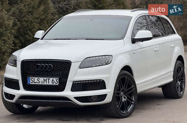 Позашляховик / Кросовер Audi Q7 2012 в Рівному