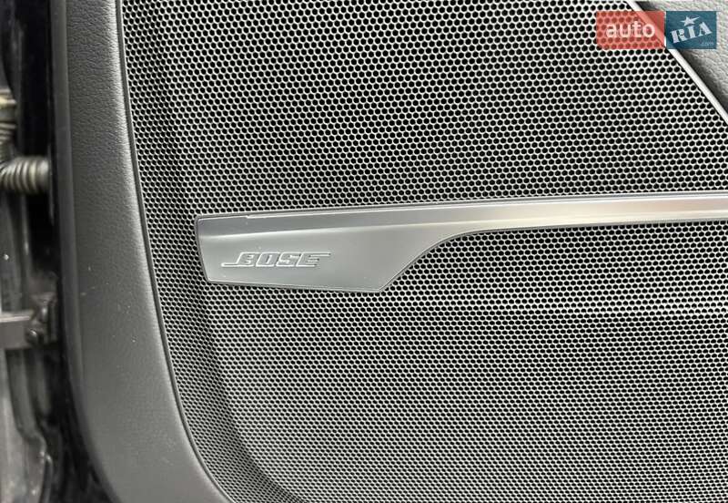 Внедорожник / Кроссовер Audi Q7 2015 в Киеве