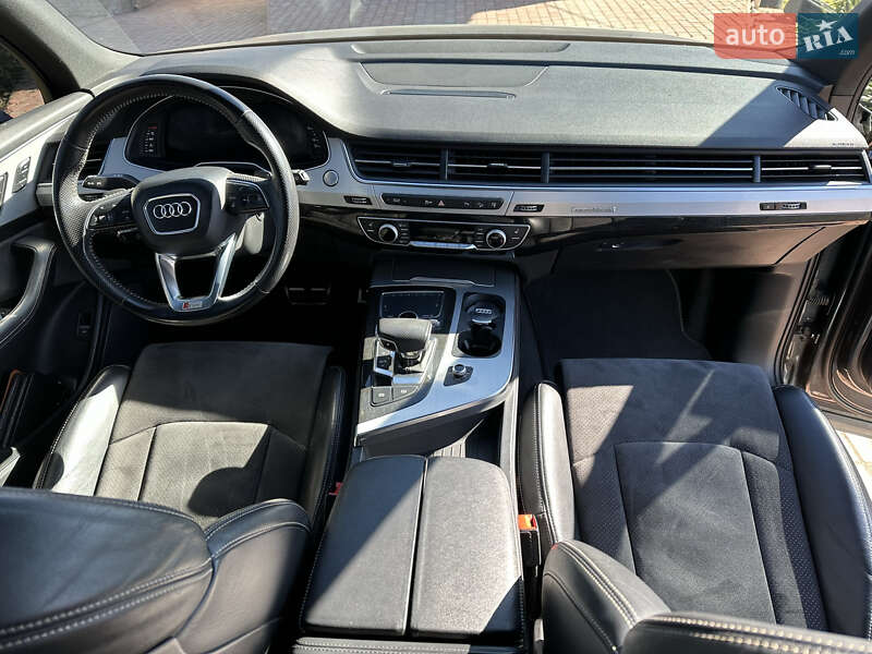 Внедорожник / Кроссовер Audi Q7 2016 в Днепре фото 11 Внедорожник / Кроссовер Audi Q7 2016 в Днепре